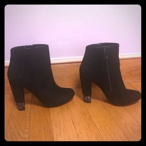 Brand new XOXO Booties